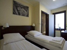 ATLANTIC KLUB hotel pokoje squash spa Krak�w ma�opolskie